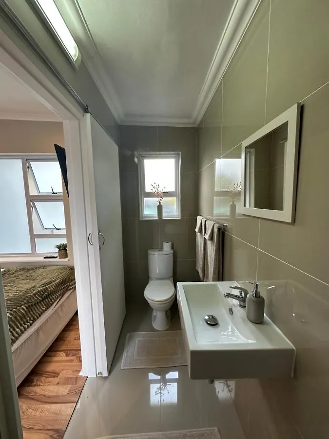 Camellia Cottage - Courtyard Room Cape Town Daire